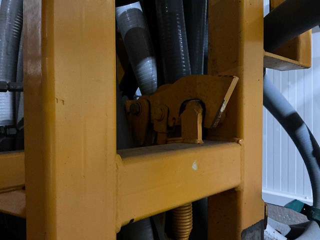 Veenhuis - 2007 - vma630 - akker- en graslandbemester - afbeelding 9 van  17