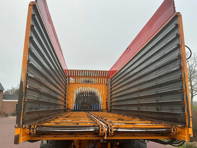 Veenhuis 2200 combi opraapwagen - afbeelding 36 van  36