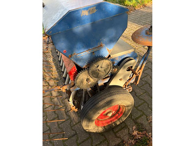 Veenhuis fiona d-784/2,50m zaaimachine - afbeelding 5 van  14