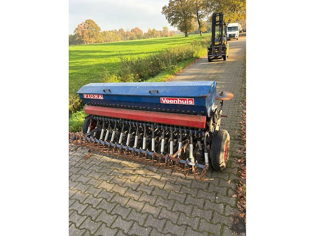Veenhuis fiona d-784/2,50m zaaimachine - afbeelding 2 van  5