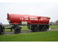 Veenhuis / floor - 25.000/flo 17-28 - mengmesttank met pompen en slangenpakket, lucht geremd.