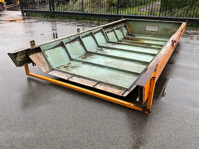 Veenhuis hydraulisch schuifdak - afbeelding 1 van  9