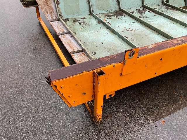 Veenhuis hydraulisch schuifdak - afbeelding 8 van  9