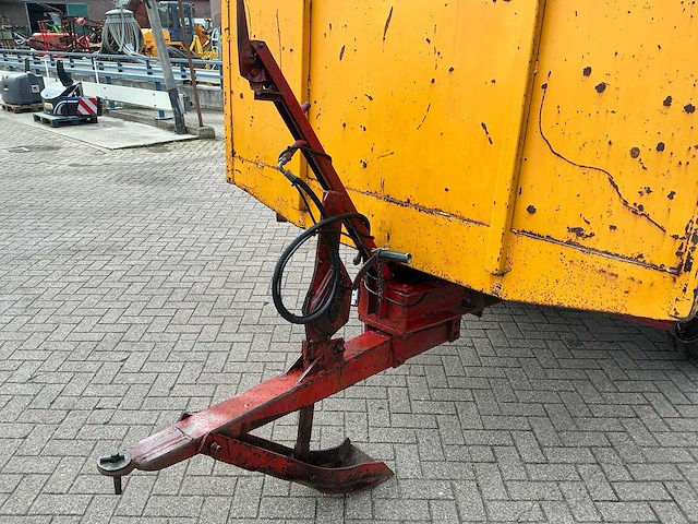 Veenhuis kipper - afbeelding 10 van  19