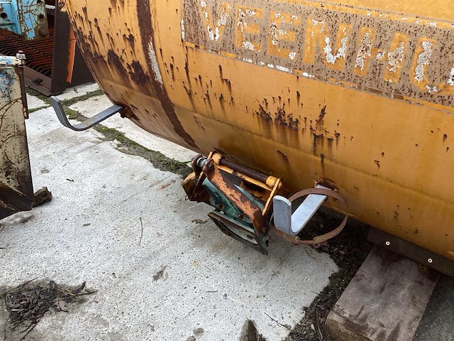 Veenhuis mest tank - afbeelding 4 van  5