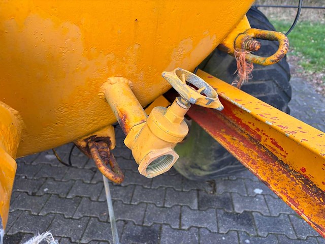 Veenhuis mesttank - afbeelding 21 van  36