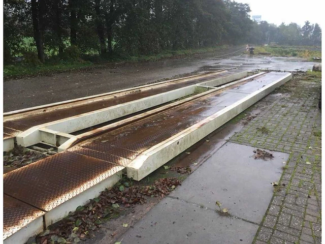 Veenhuis weegbrug 60 ton - afbeelding 12 van  13