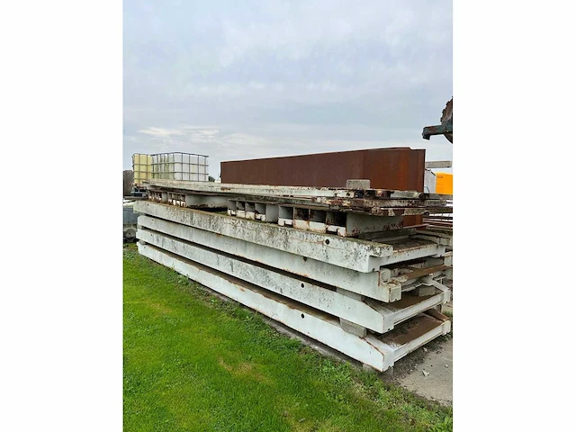 Veenhuis weegbrug 60 ton - afbeelding 11 van  13