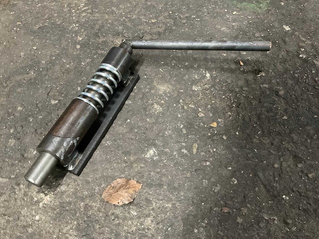 Veerpen voor grondbak (50x) - afbeelding 1 van  6