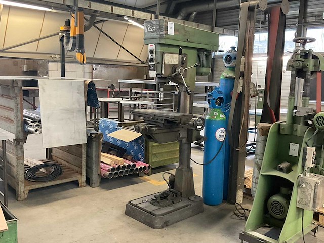 Vef nak40 kolomboormachine - afbeelding 1 van  9