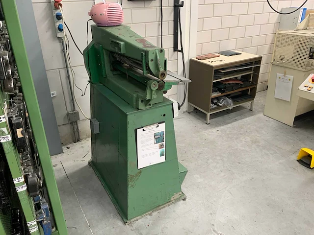 Vega rollensnijmachine - afbeelding 2 van  3