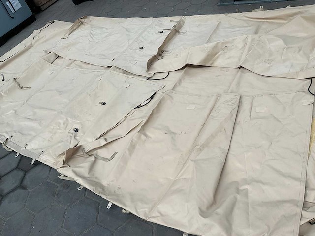 Vehicle cover - afbeelding 1 van  6