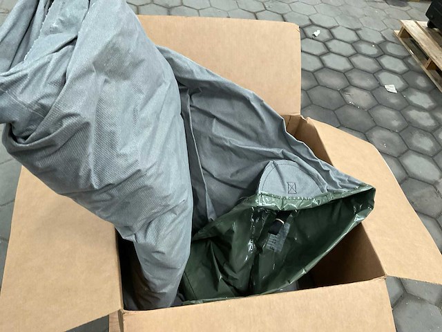 Vehicle cover - afbeelding 1 van  6