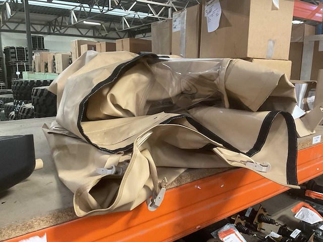 Vehicle fitted cover - afbeelding 2 van  4