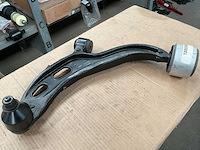 Vehicle steering - afbeelding 1 van  4