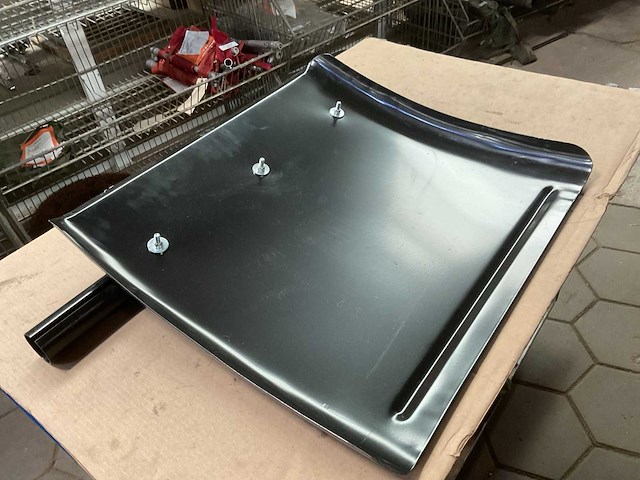Vehicular body panel (3x) - afbeelding 1 van  3