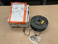 Vehicular magnetic clutch - afbeelding 1 van  2