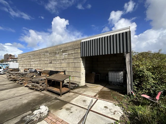 Veiligheids- testbunker (lego-/betonblokken) - afbeelding 7 van  12