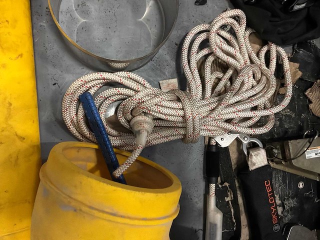 Veiligheids onderdelen - afbeelding 6 van  6