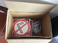 Veiligheidsborden - afbeelding 4 van  7