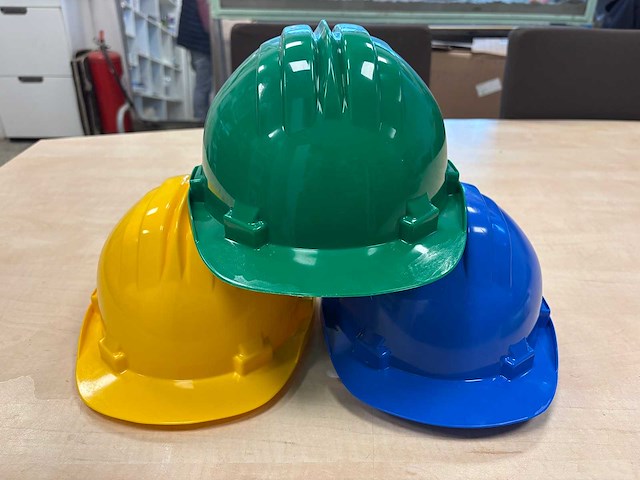 Veiligheids/bouw helm (375x) - afbeelding 4 van  4