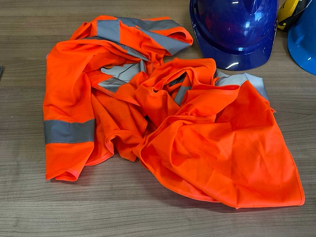 Veiligheidshelm (3x) - afbeelding 3 van  4
