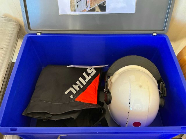 Veiligheidskleding kettingzaag - afbeelding 1 van  4