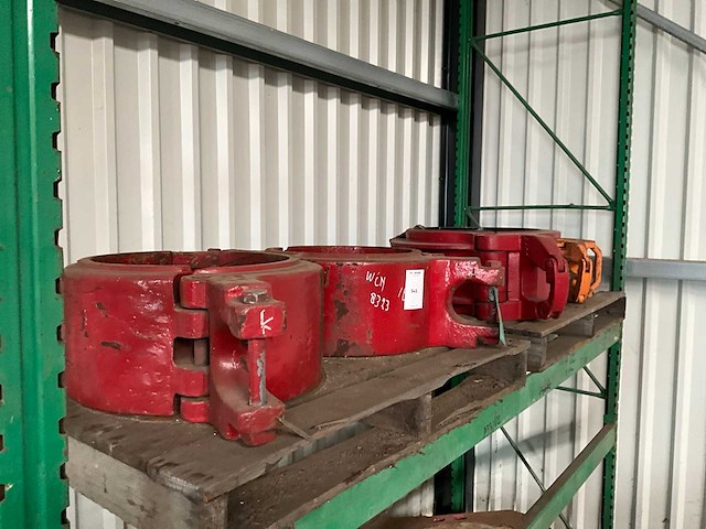 Veiligheidsklemmen voor boorpijpen of casing (4x) "elevators" - afbeelding 1 van  4