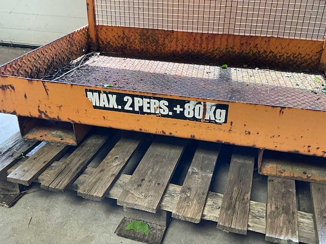 Veiligheidskooi voor vorkheftruck 2 pers./80kg - afbeelding 1 van  2