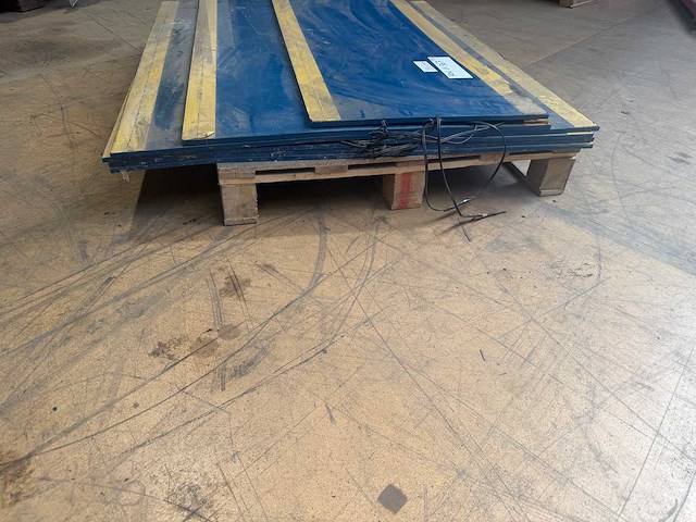 Veiligheidsmatten cnc - afbeelding 6 van  7