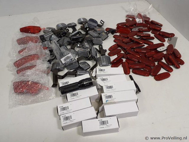 Veiligheidsreflectors - 124 stuks - afbeelding 1 van  5