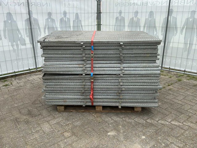 Veiligheidsroosters traptreden - afbeelding 2 van  5