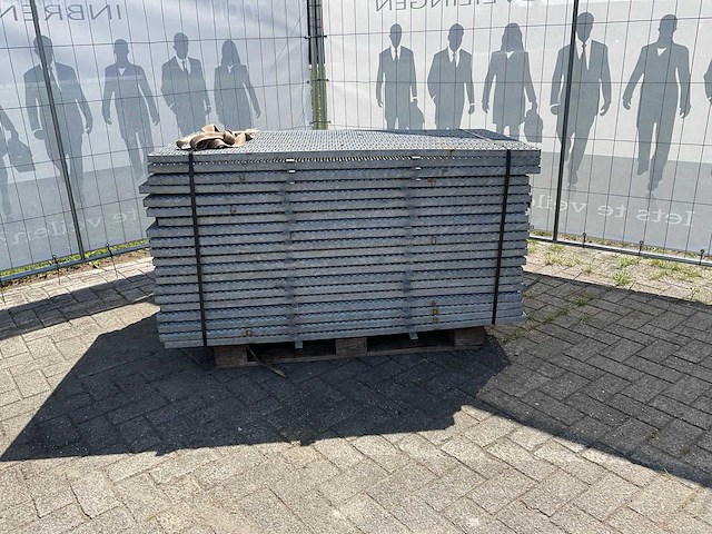 Veiligheidsroosters traptreden - afbeelding 3 van  5