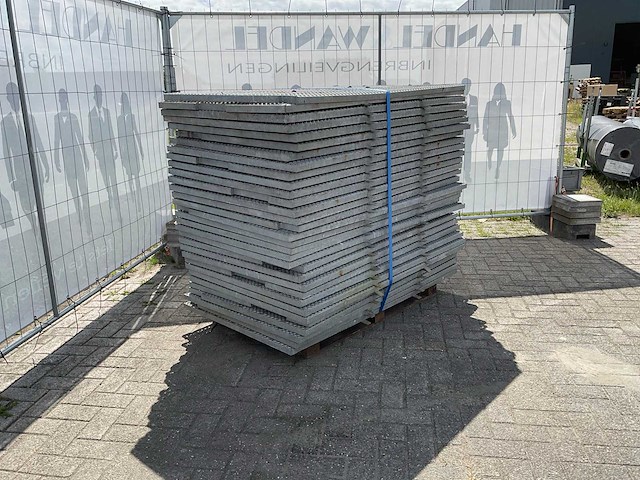 Veiligheidsroosters traptreden - afbeelding 2 van  5