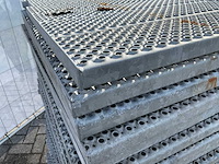 Veiligheidsroosters traptreden - afbeelding 5 van  5