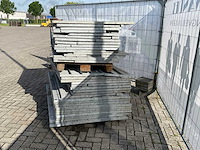 Veiligheidsroosters traptreden - afbeelding 4 van  6