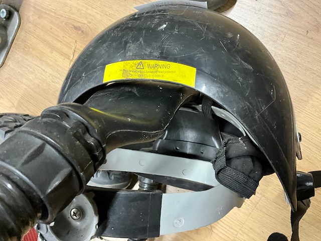 Veiligheidsschoenen & volgelaatsmasker - afbeelding 4 van  5