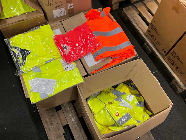 Veiligheidsshirts en veiligheidshesjes (19x) - afbeelding 7 van  9