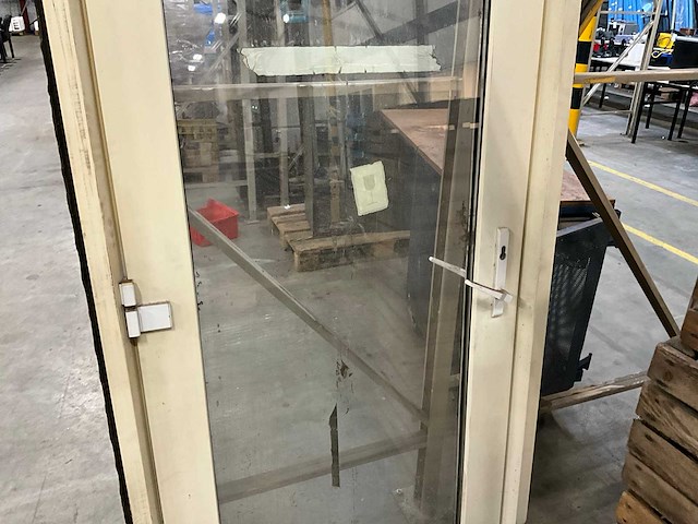 Veka kunstof kozijn & deur - afbeelding 3 van  4