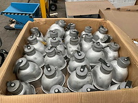 Veldfles met beker (450x) - afbeelding 3 van  4