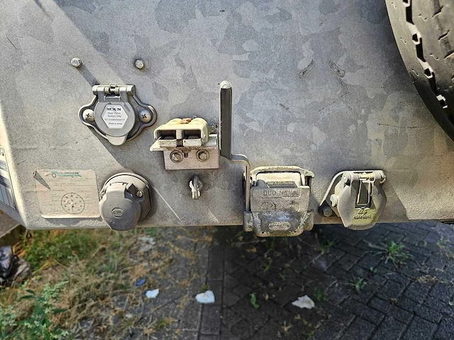 Veldhuizen - be dieplader lage vloer, schuifdak, luchtvering en klep - be oplegger - afbeelding 8 van  19