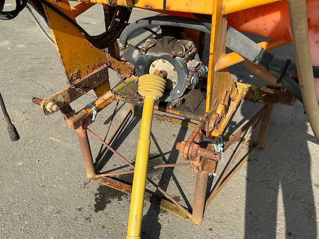 Veldspuit - afbeelding 7 van  7