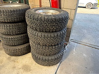 Velgen wielen set 265/75r16 - afbeelding 1 van  3