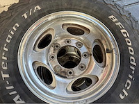 Velgen wielen set 265/75r16 - afbeelding 2 van  3