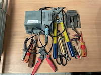 Velleman - vtssc40n - soldeerstation met divers gereedschap - afbeelding 1 van  2