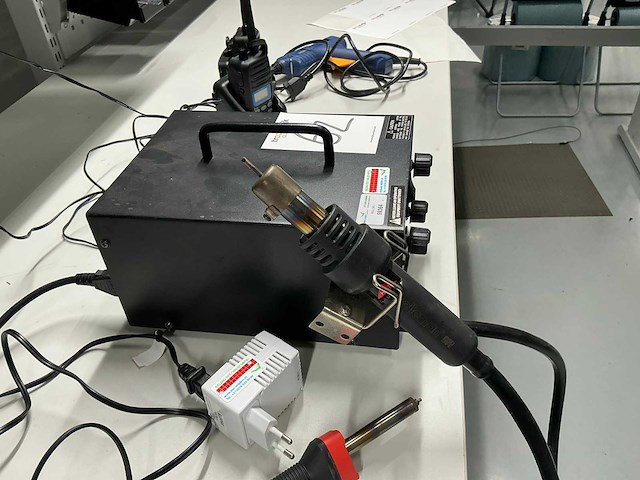 Velleman vtss110 multifunctioneel soldeerstation - afbeelding 4 van  8