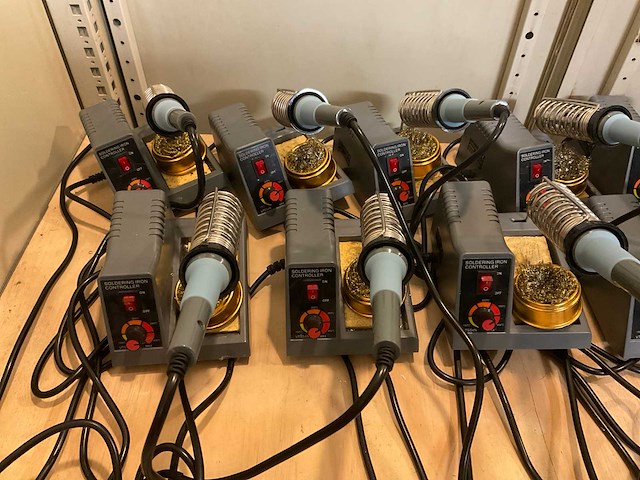 Velleman vtss4n soldeerstation (15x) - afbeelding 1 van  9