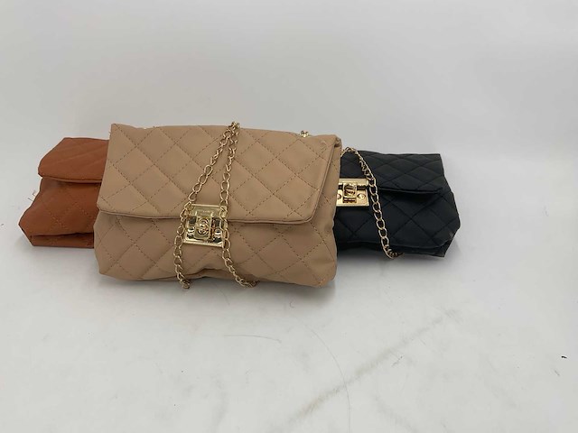 Velmora quilted crossbody handtas (55x) - afbeelding 1 van  4