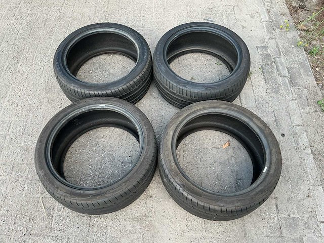 Velox 19” autoband - 225/40 zr 19 (4x) - afbeelding 1 van  4