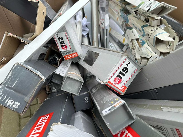 Velux - - gordijnen & jaloezieën - afbeelding 2 van  3